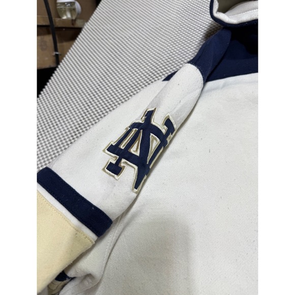 Colosseum Notre Dame Fighting Irish Hoodie Men's Size3X Cream/ Navy Blue - Picture 5 of 8